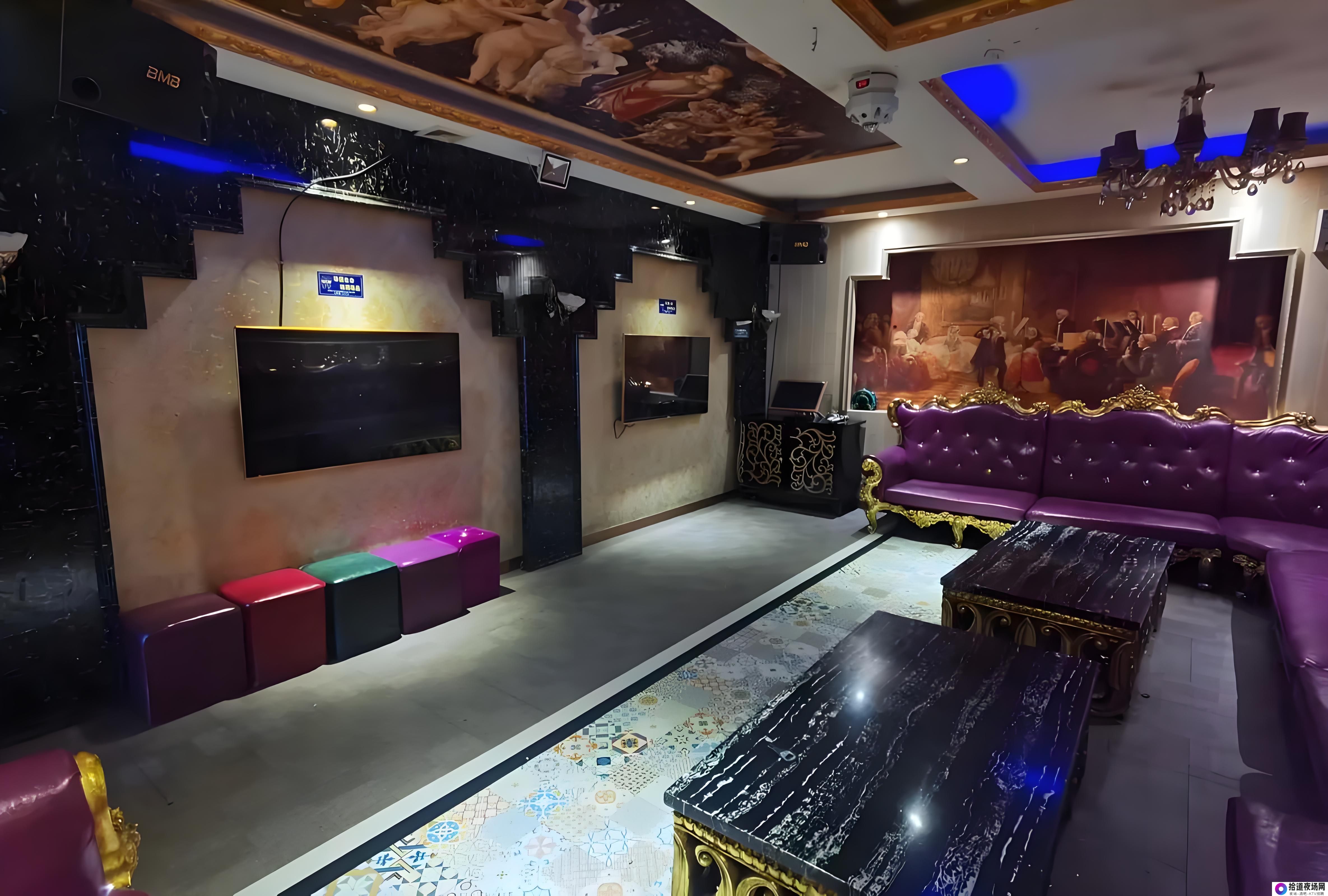 夜场达人的幽默指南：在城市著名景点笑翻天